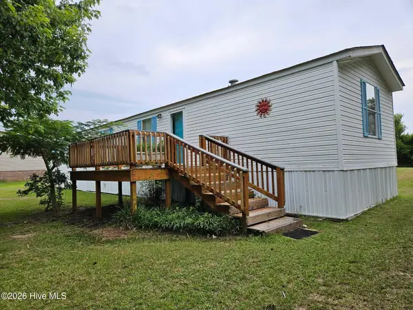 107 Gosling Lane, Beaufort, NC 28516