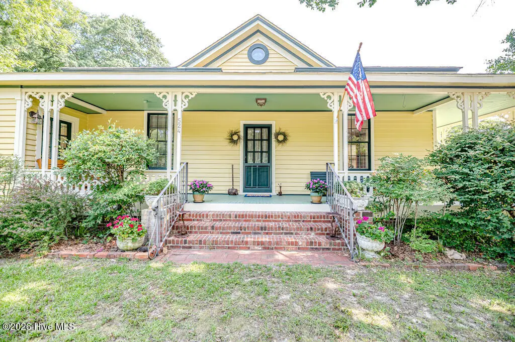 524 Carthage Street, Cameron, NC 28326 - #1
