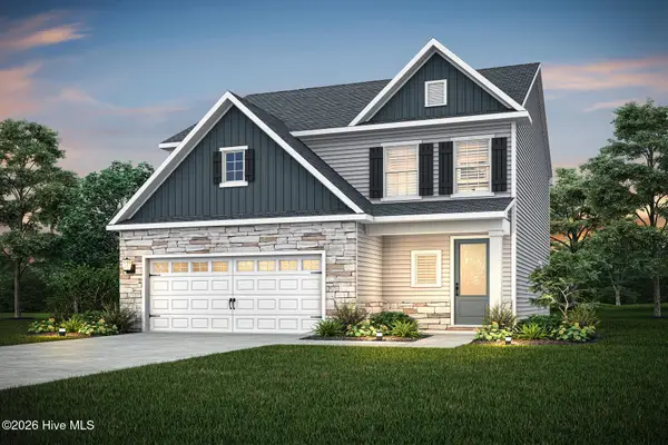 200 Umbrella Palm Drive, Hampstead, NC 28443