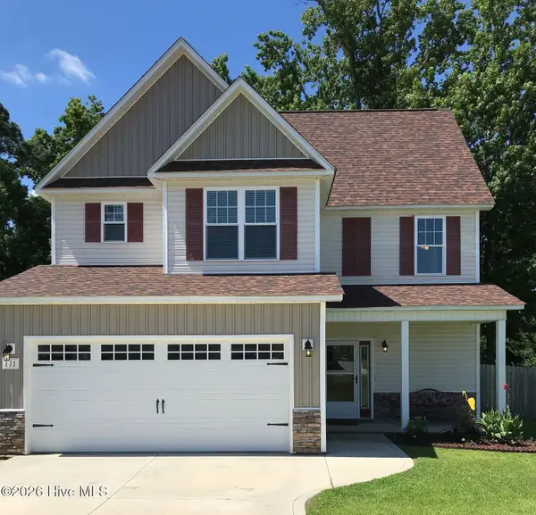 111 Chasity Way, Hubert, NC 28539