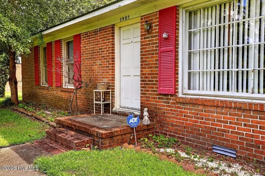 2907 Mason Circle, New Bern, NC 28562 - #3