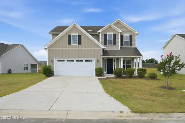 447 Avendale Drive, Rocky Point, NC 28457
