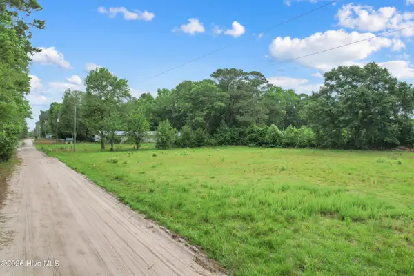2258 Gordon Lane Sw, Supply, NC 28462
