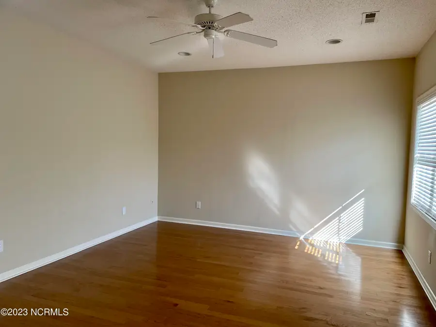 101 E Rhode Island Avenue #M, Southern Pines, NC 28387 - #3