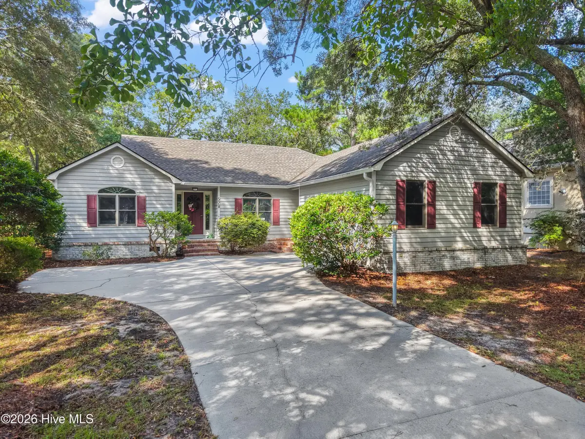 528 Genoes Point Road Sw, Supply, NC 28462 - #1