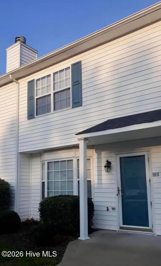 3923 S Sterling Pointe Drive #Mm9, Winterville, NC 28590