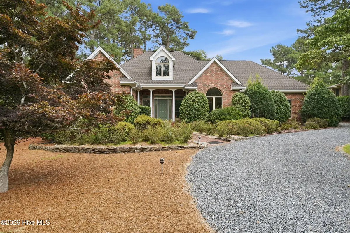 27 Mcmichael Drive, Pinehurst, NC 28374 - #1