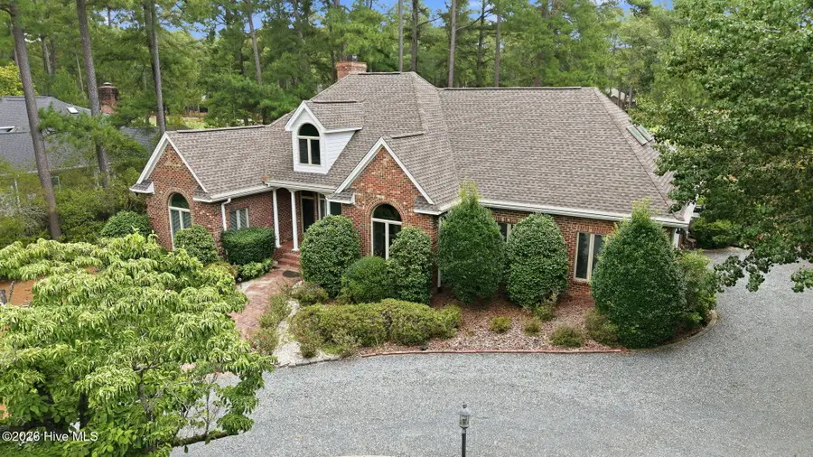 27 Mcmichael Drive, Pinehurst, NC 28374 - #3