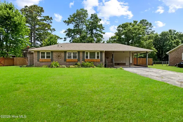 510 Thomas Drive, Jacksonville, NC 28546