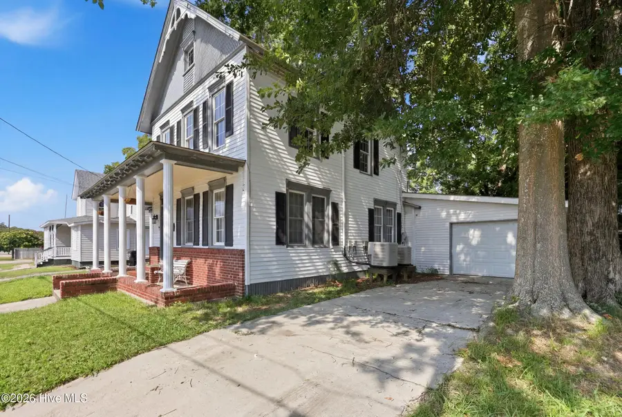 210 N Dyer Street, Elizabeth City, NC 27909 - #3