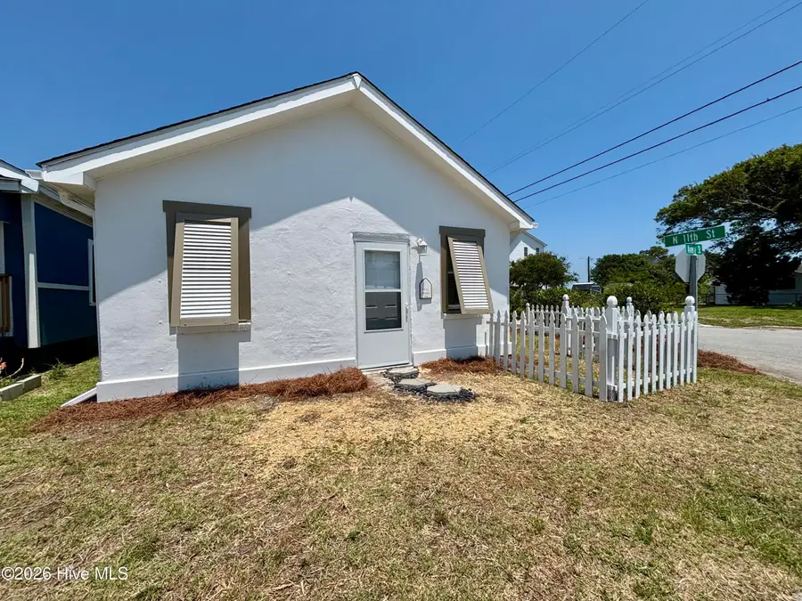 501 N 11th Street, Morehead City, NC 28557 - #2