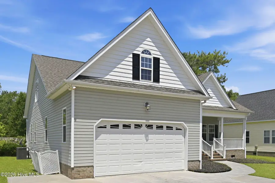 204 Wedgefield Circle, Maple Hill, NC 28454 - #2