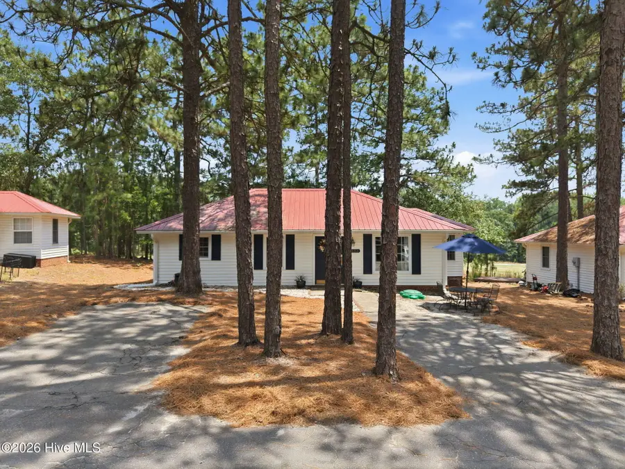 133 Villa Drive, West End, NC 27376 - #3