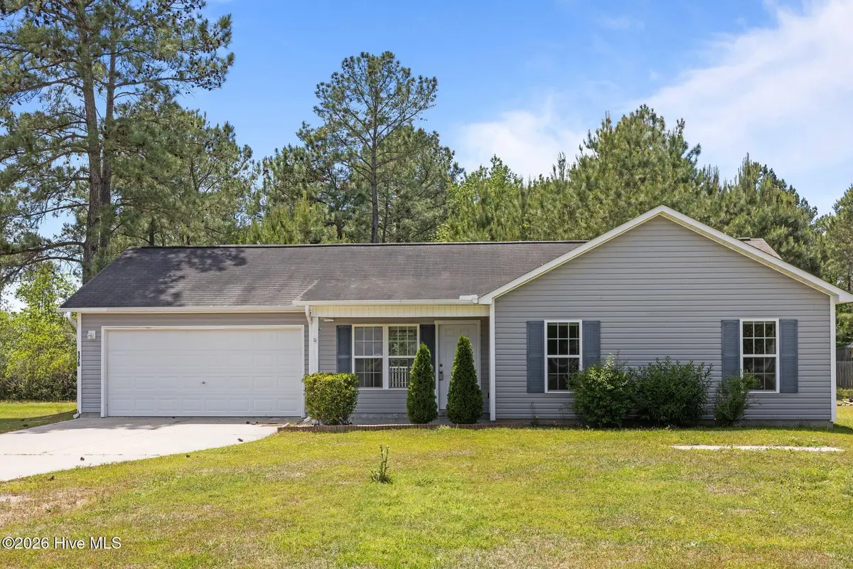 176 Ashbury Park Lane, Richlands, NC 28574 - #1