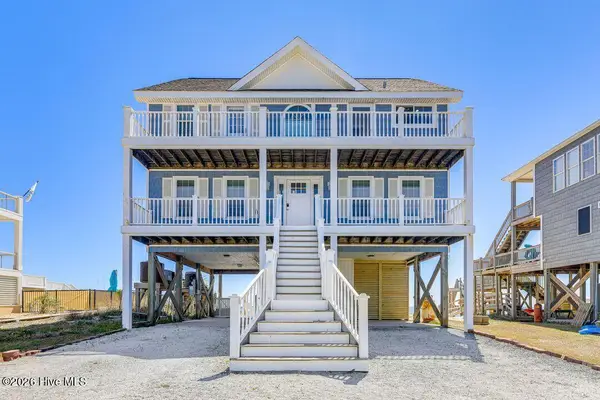 33 Porpoise Place, North Topsail Beach, NC 28460