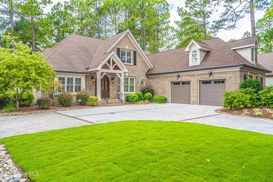 38 E Augusta Lane, Southern Pines, NC 28387 - #2