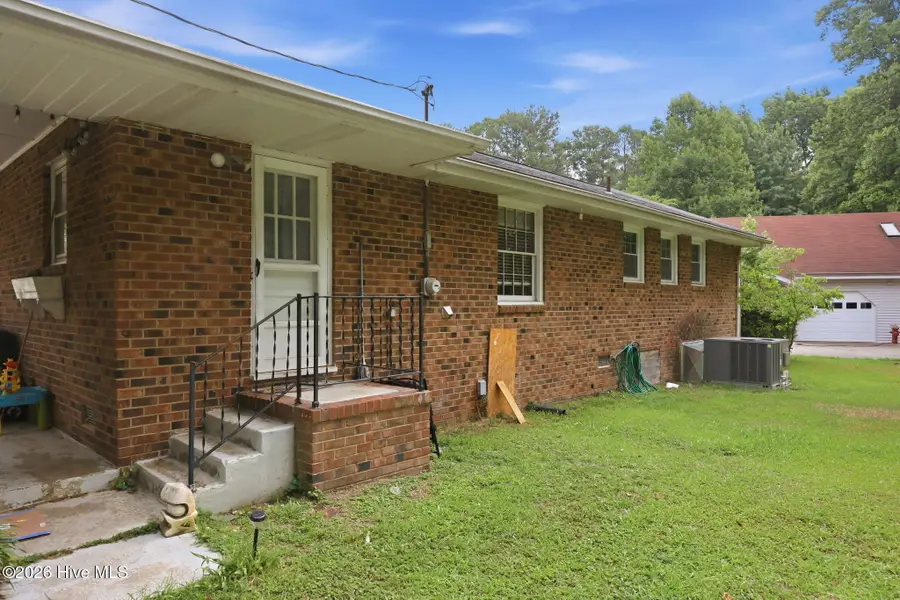 1711 Ambleside Drive, Tarboro, NC 27886 - #2