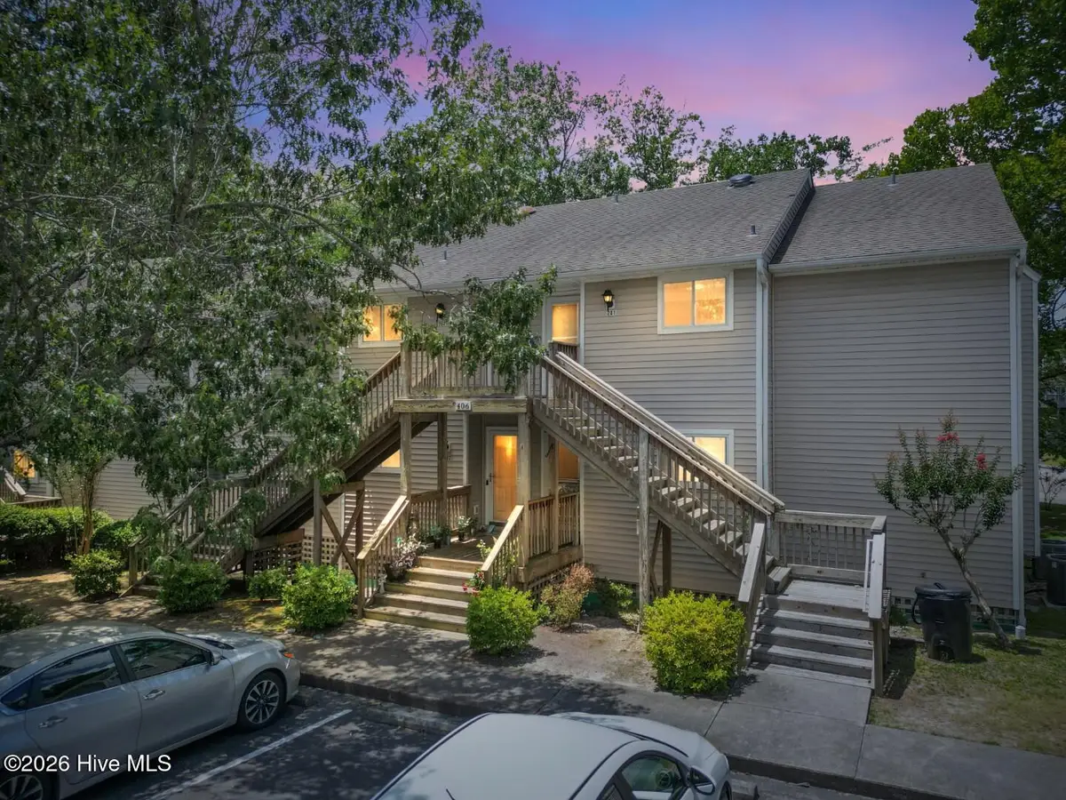 406 Forest Park Road #202, Wilmington, NC 28409 - #1