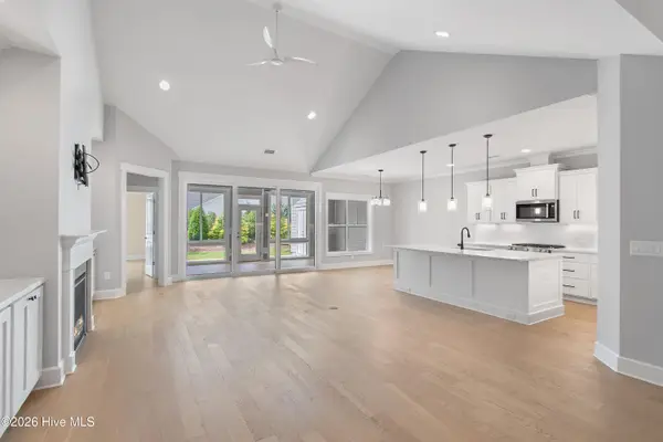 3741 Canary Lane, Southport, NC 28461