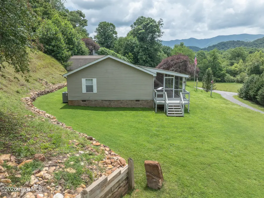 4122 Fairview Road, Andrews, NC 28901 - #3
