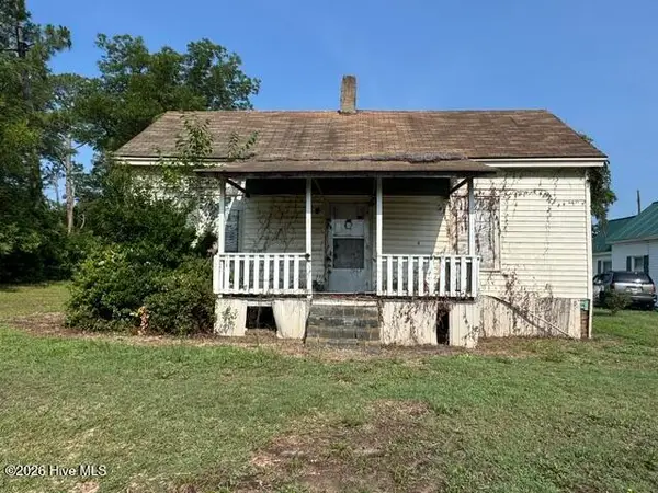105 2nd Street, Laurinburg, NC 28352