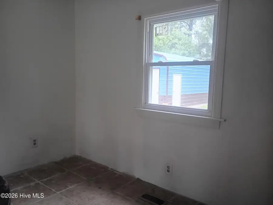 19261 Salley Mcnair Road, Laurinburg, NC 28352 - #3