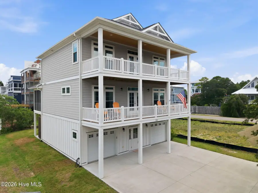 205 Tennessee Avenue, Carolina Beach, NC 28428 - #2