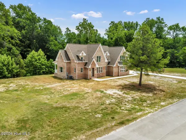 2038 Autumn Drive, Kinston, NC 28501