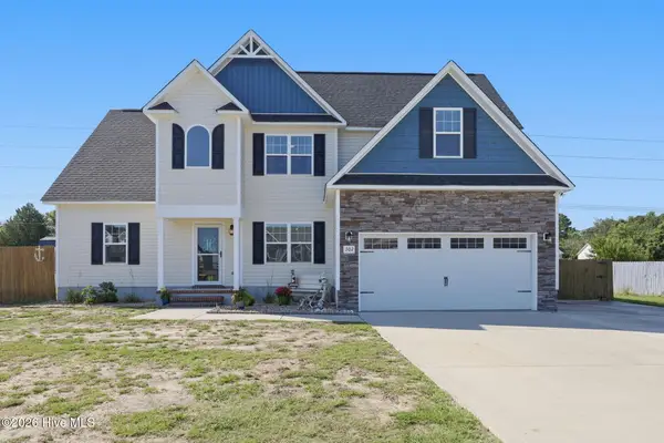 302 White Dove Drive, Hubert, NC 28539
