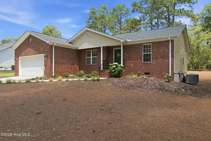114 Vincent Way, Aberdeen, NC 28315 - #2
