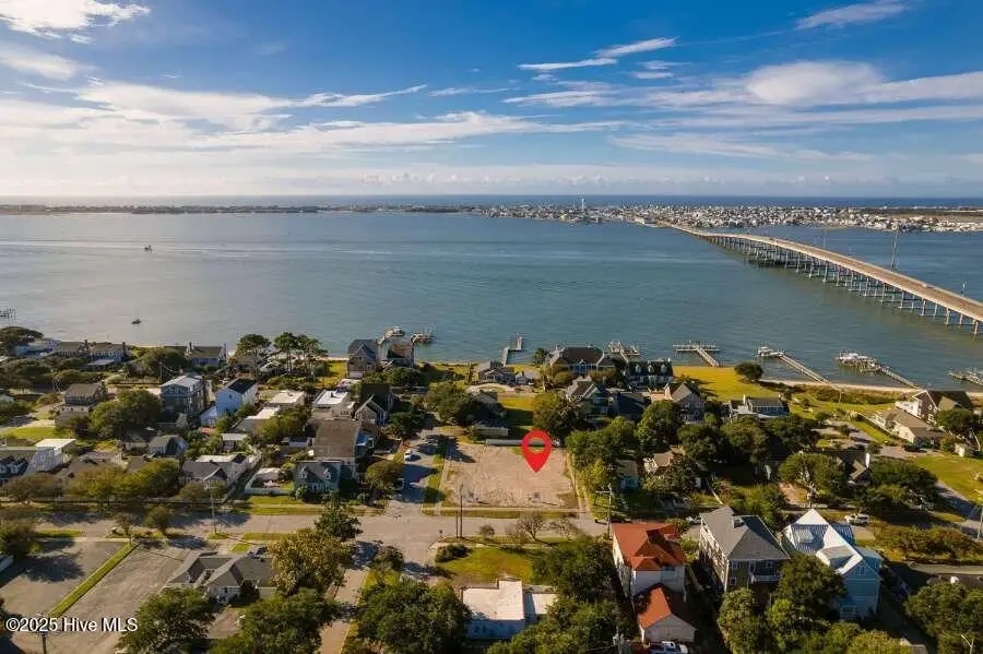 2103 Evans Street, Morehead City, NC 28557 - #1