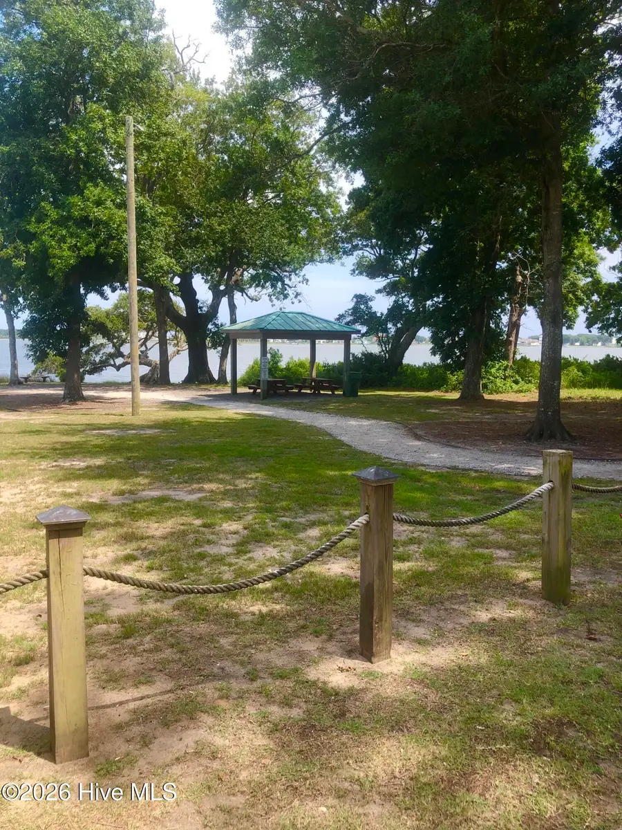 124 Bayshore Drive, Sneads Ferry, NC 28460 - #2