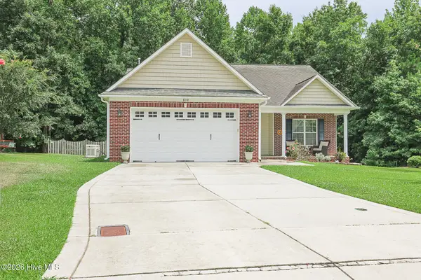 109 Foxberry Place, Jacksonville, NC 28540