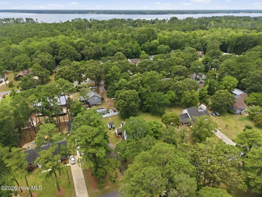 111 N Wedgewood Drive, Washington, NC 27889 - #3