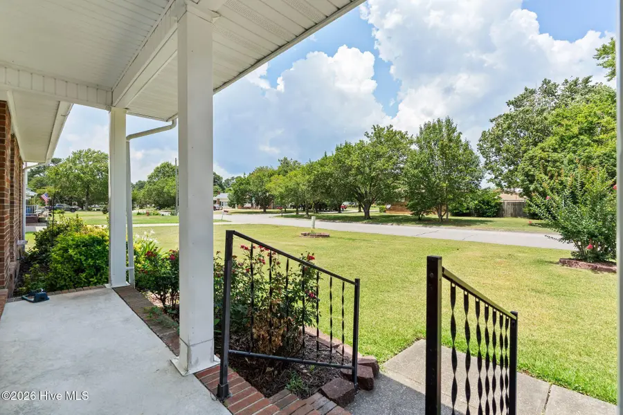 414 Thomas Drive, Jacksonville, NC 28546 - #3