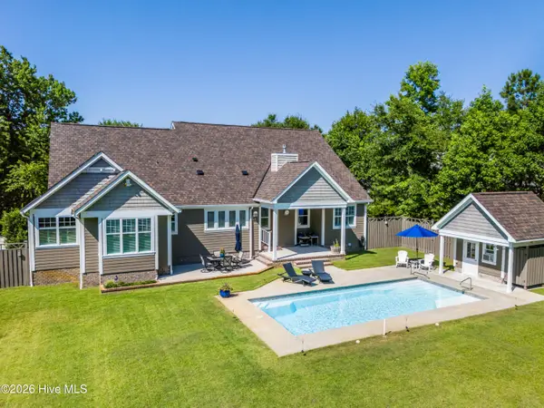 207 Ottaway Court, Hampstead, NC 28443