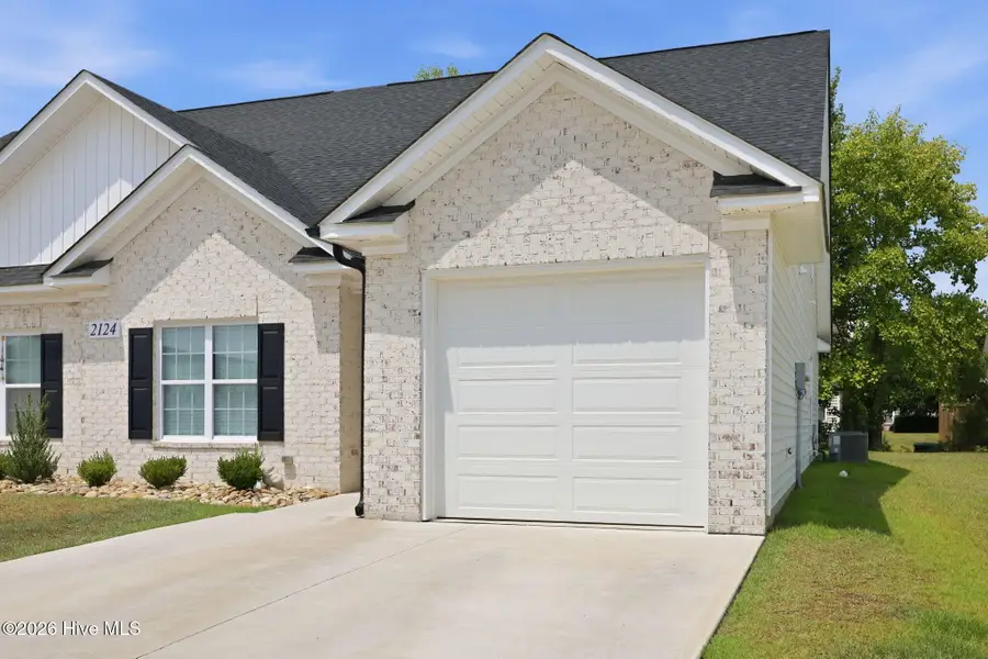 2124 Dartford Drive #B, Greenville, NC 27834 - #3