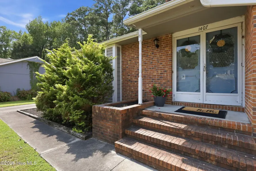 1407 Clifton Road, Jacksonville, NC 28540 - #2