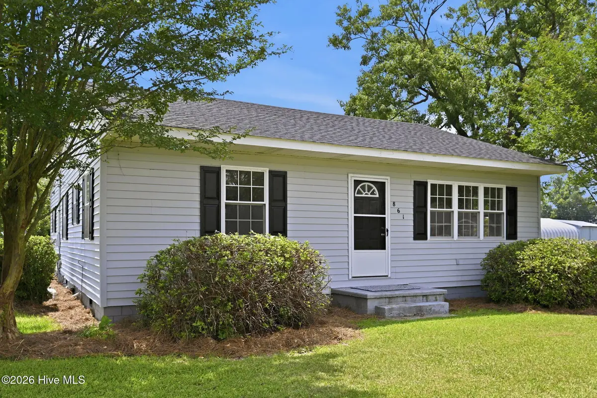 861 Huffmantown Road, Richlands, NC 28574 - #1