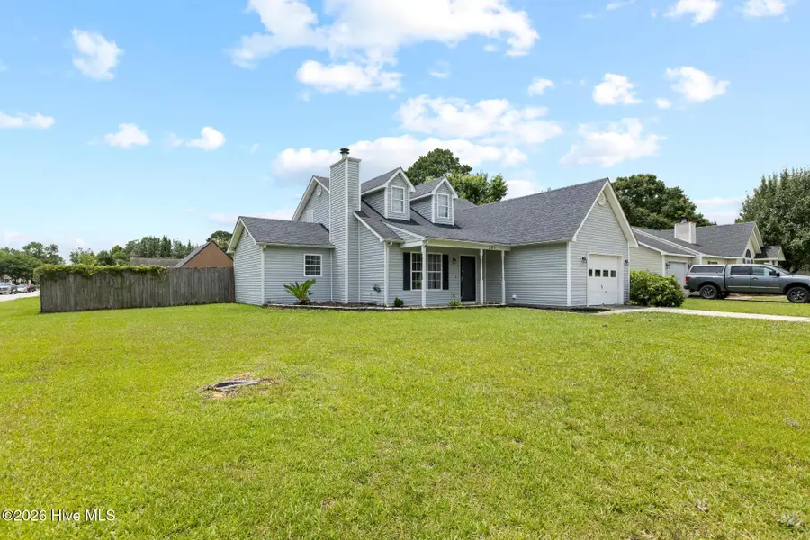301 Paddock Place, Jacksonville, NC 28546 - #2