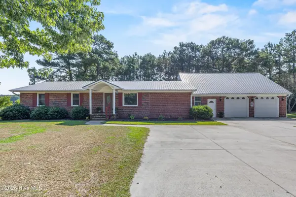 727 Delway Highway, Rose Hill, NC 28458