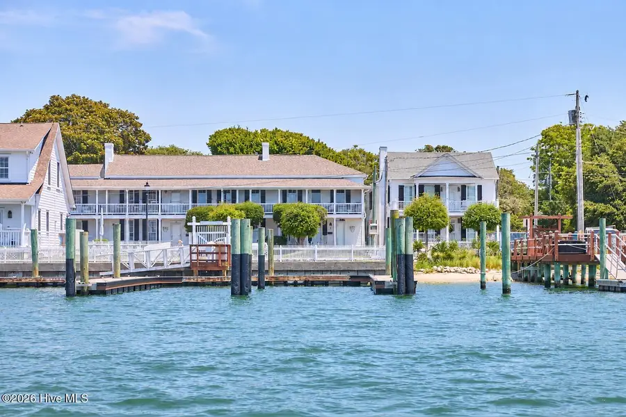125 Front Street, Beaufort, NC 28516 - #3