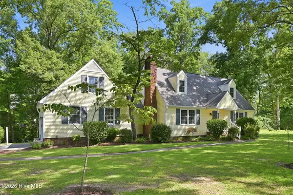 4800 Meadow Court Drive, New Bern, NC 28562