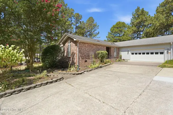 117 Sandham Court, Seven Lakes, NC 27376