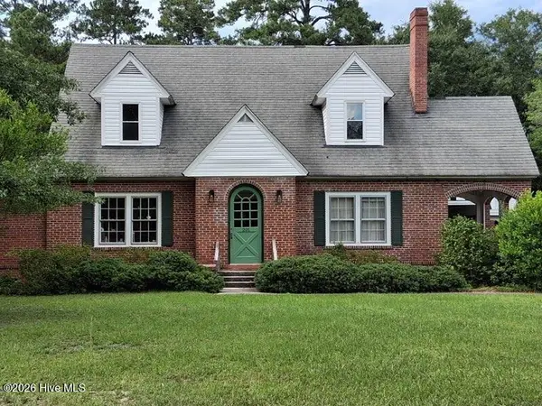 201 E Bell Street, Tabor City, NC 28463