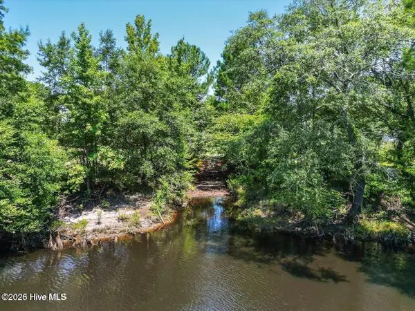354 Murray Turner Farm Road, Burgaw, NC 28425