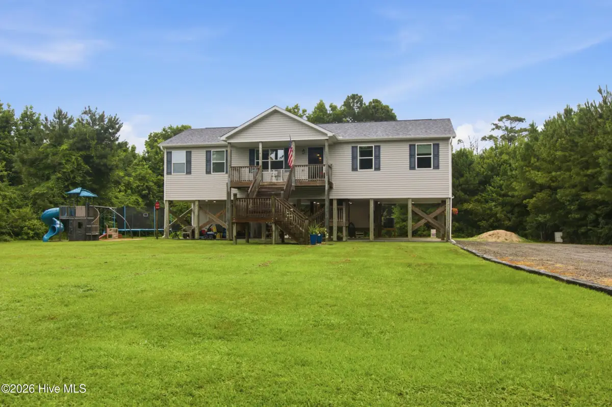 305 Tropical Trail, Beaufort, NC 28516 - #1