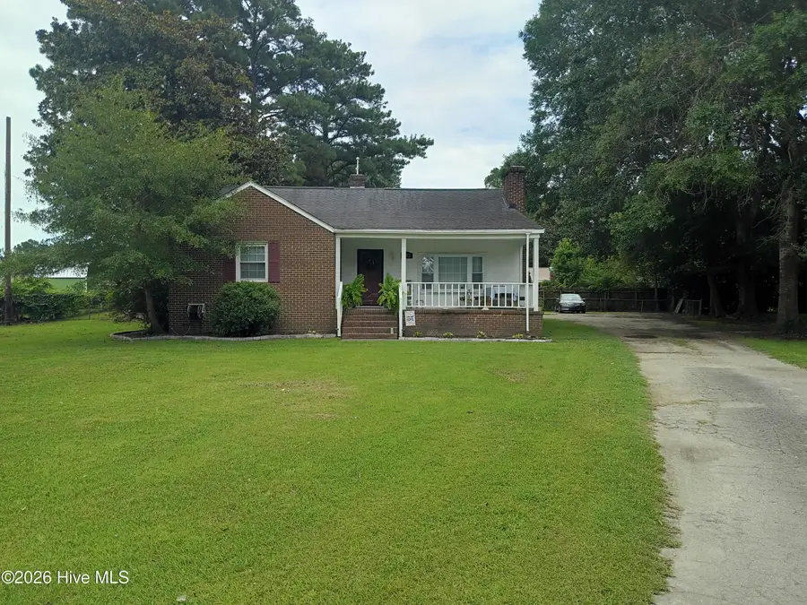 1502 N Hills Court, New Bern, NC 28562 - #2