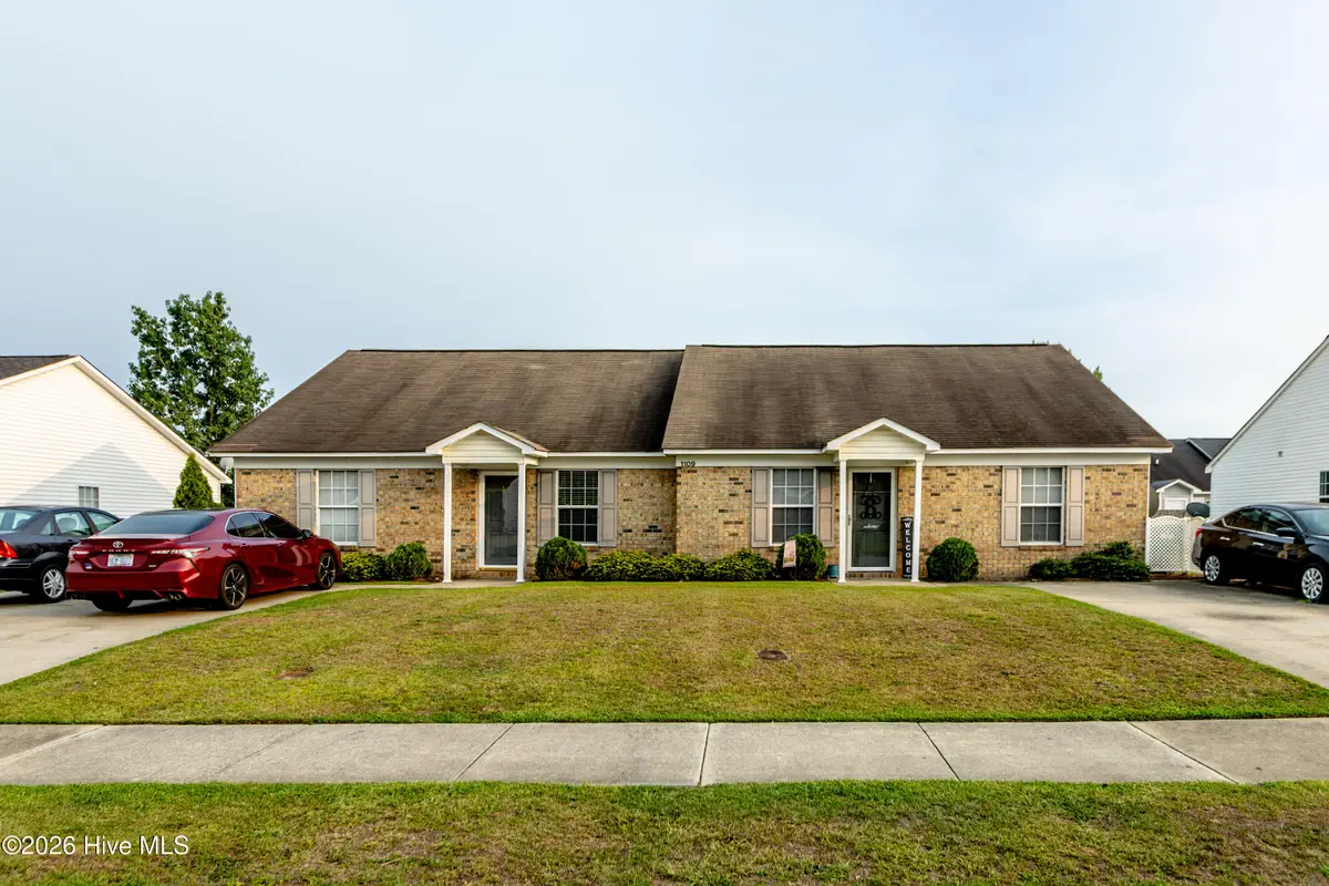 1109 Masters Lane, Greenville, NC 27834 - #1