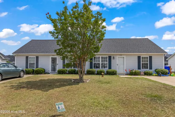 1121 Masters Lane #A And B, Greenville, NC 27834